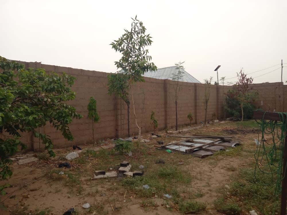 Luxury 5 bedrooms apartment in Riyal Gombe
