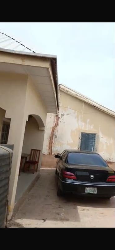 TWO UNITS OF 2-BEDROOM FLATS FOR SALE - INVESTMENT QUARTERS, TUNFURE, GOMBE